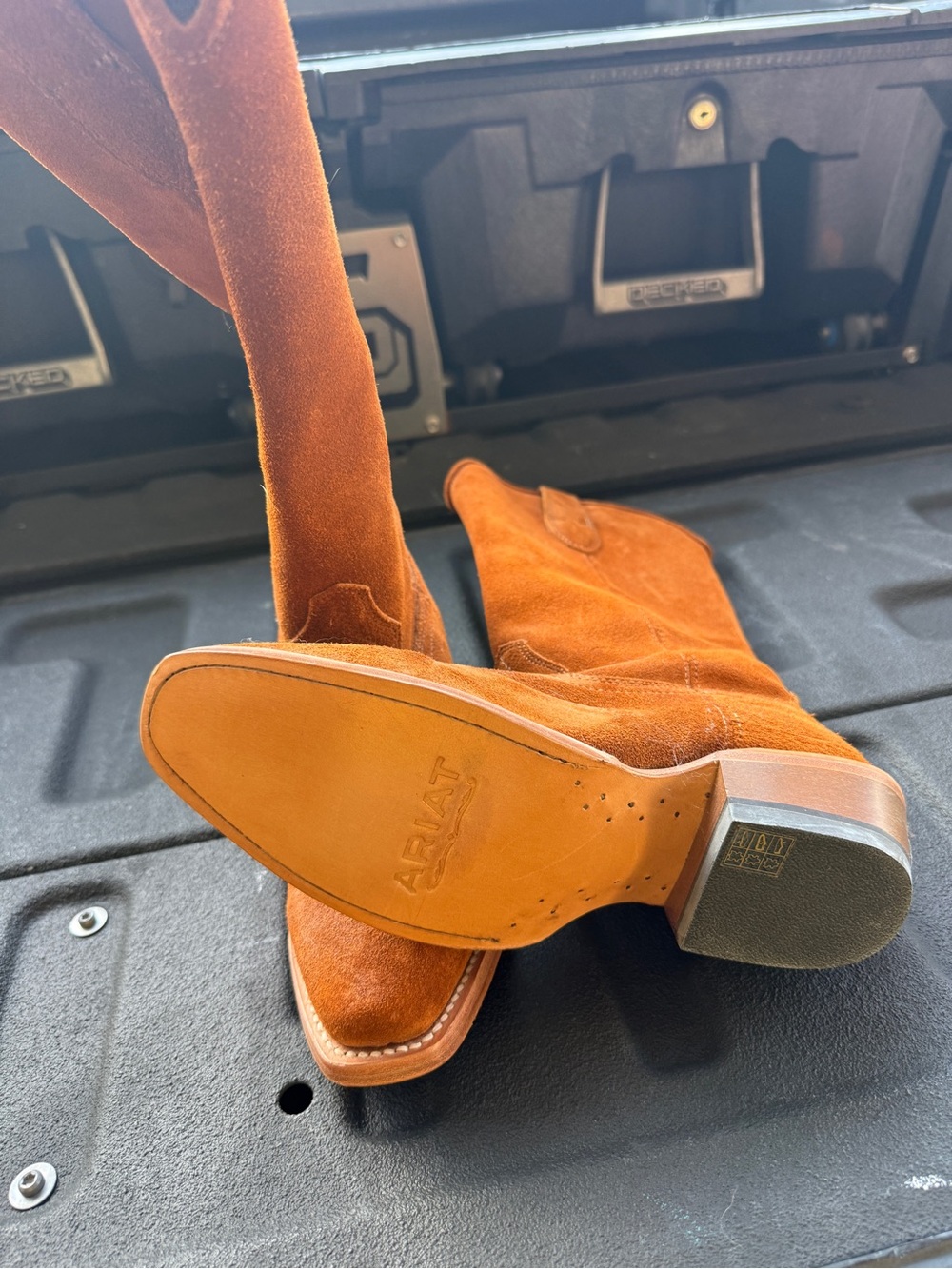 Ariat Memphis Penny Roughout - Picture 5 of 6